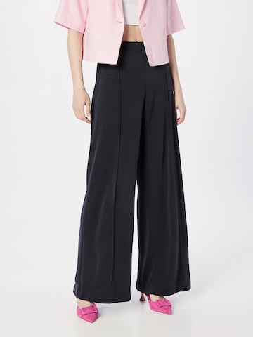 ESPRIT Wide leg Trousers in Black: front