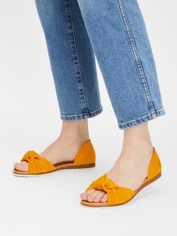 Apple of Eden Sandals in Yellow: front