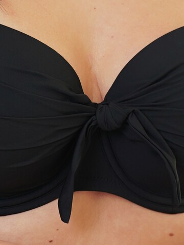 SugarShape T-shirt Bikini Top 'Valencia ' in Black