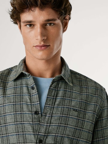 Pepe Jeans Regular fit Button Up Shirt 'Clive' in Grey