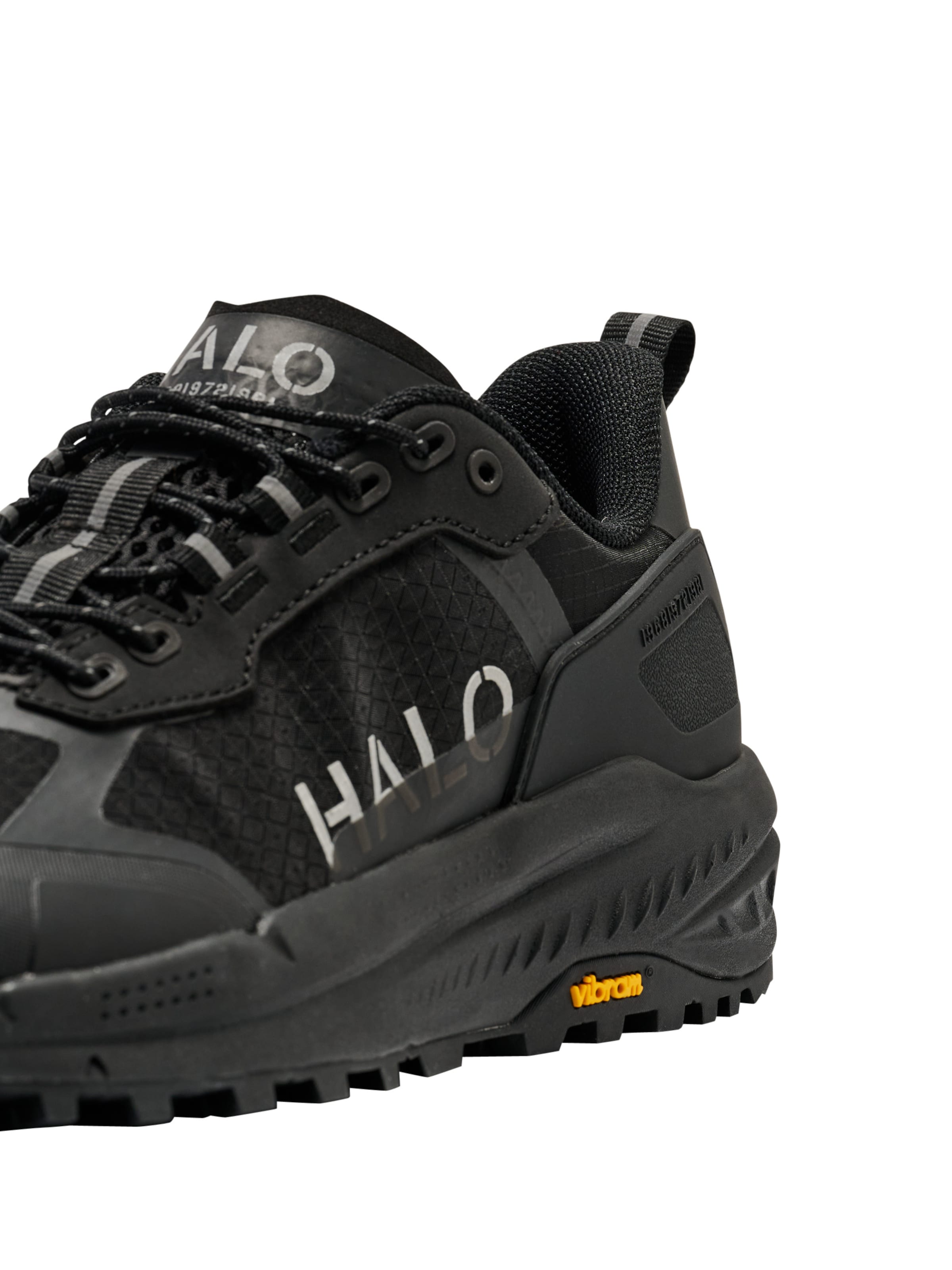 Baskets basses HALO en noir