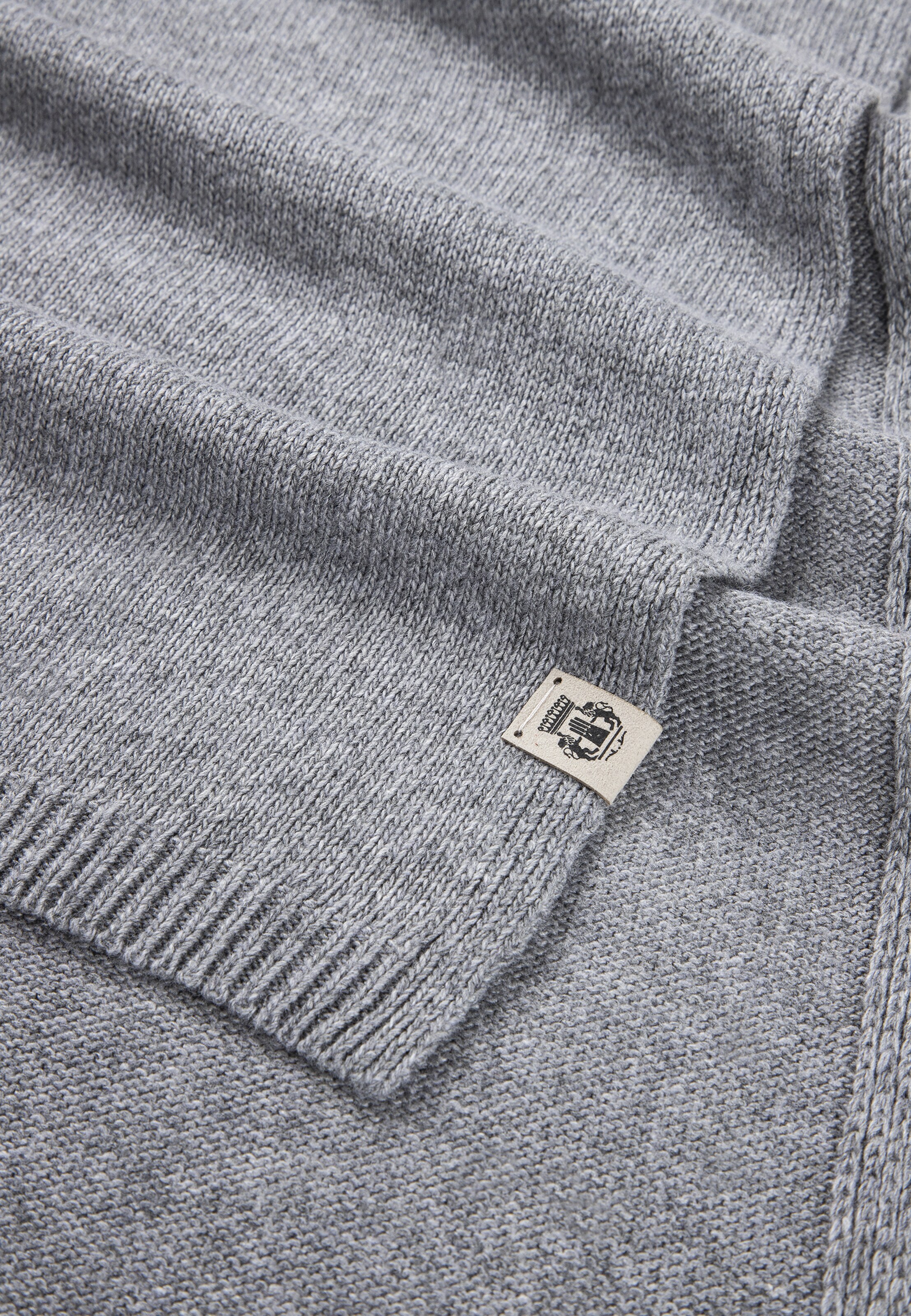 Roeckl Šál 'ESSENTIALS' - Sivá