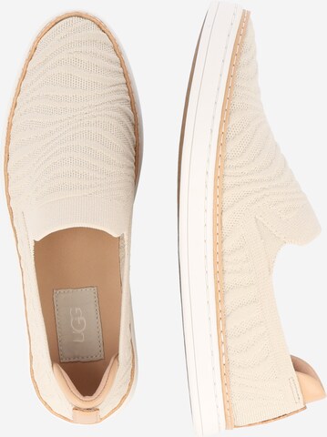 UGG Trampki slip on w kolorze beżowy