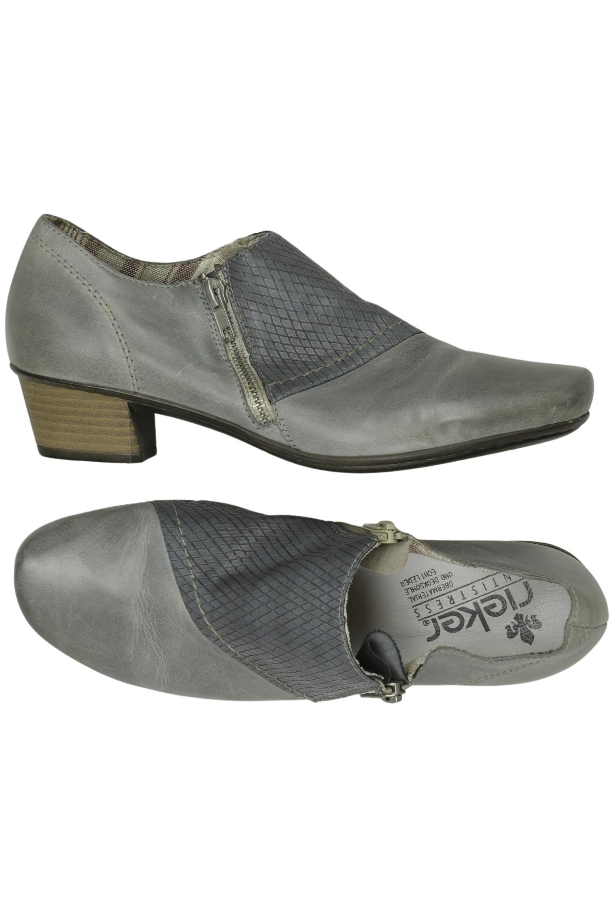 Rieker Flats & Loafers in 40 in Grey: front
