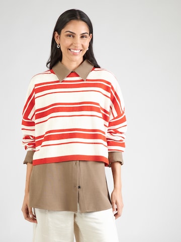 Pull-over oversize & Other Stories en rouge : devant