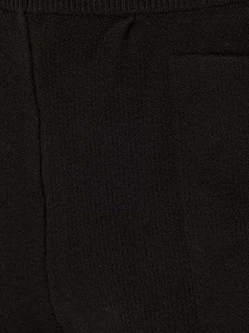 Effilé Pantalon Hiccup en noir