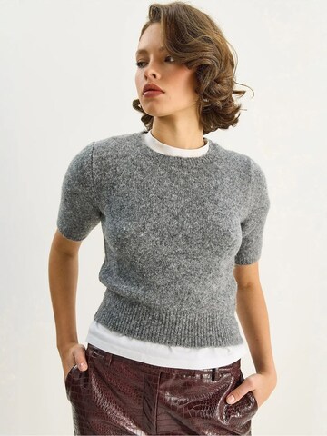 Pullover di Bianco Lucci in grigio