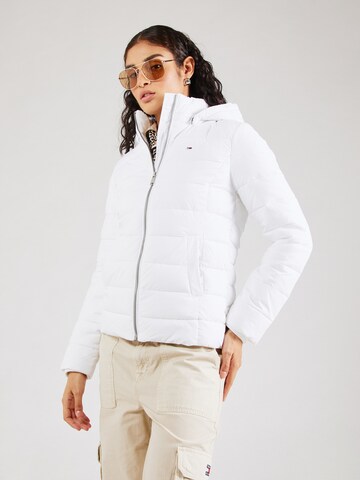 Tommy Jeans - Casaco meia-estação em branco: frente