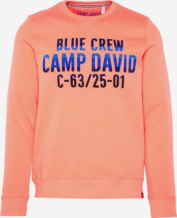 CAMP DAVID Sweater mit exklusiver Logo-Stickerei in Orange: front