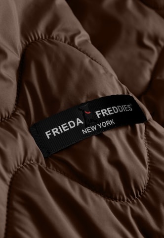 Frieda & Freddies Winter Jacket in Brown