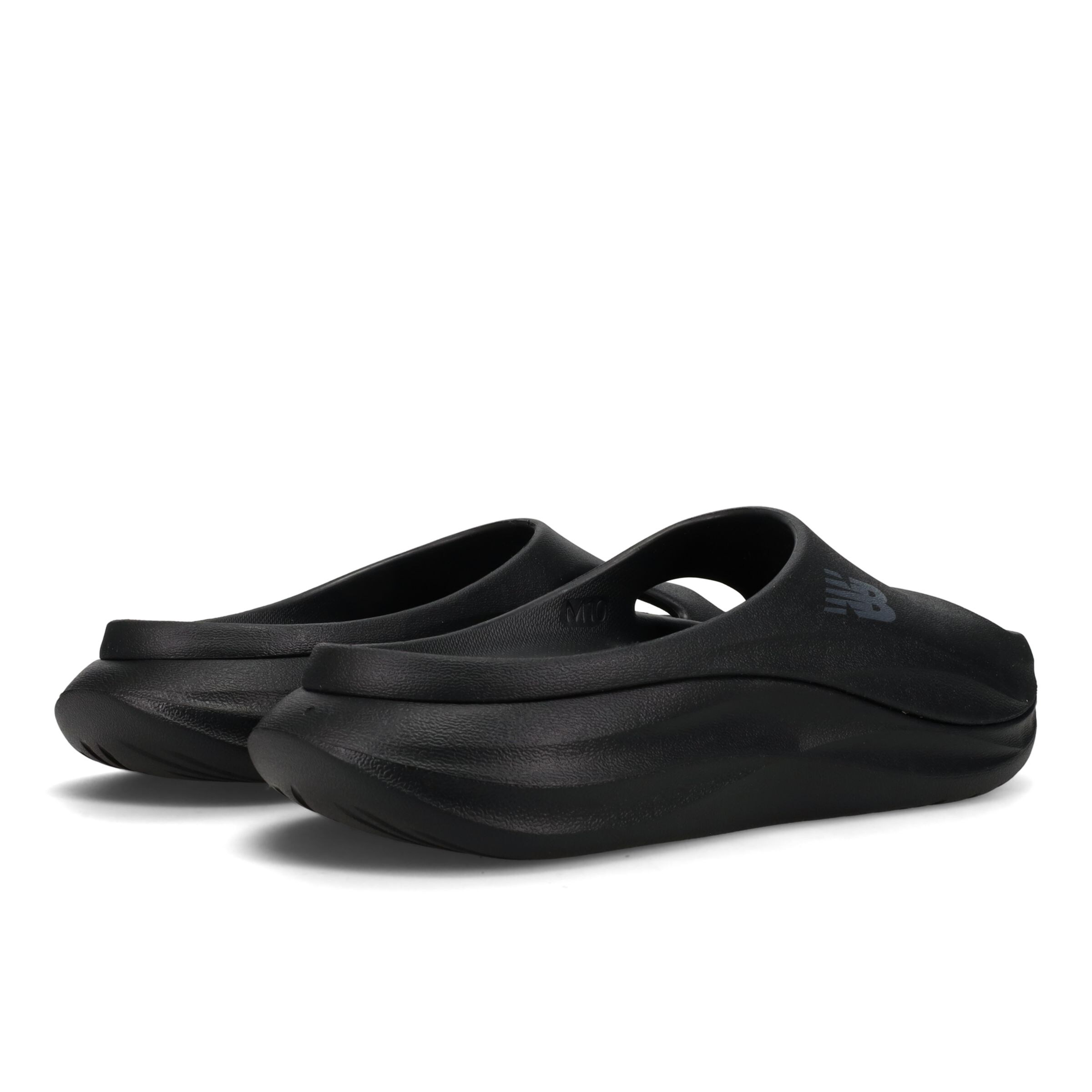 new balance Beach & swim shoe '6650v1' in Black