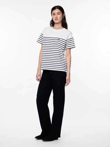 PIECES Shirt 'SVIA' in Weiß