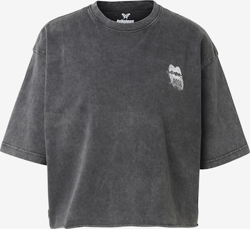 T-shirt Felicious en noir : devant