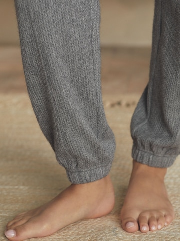 B by Ted Baker Tapered Broek in Grijs