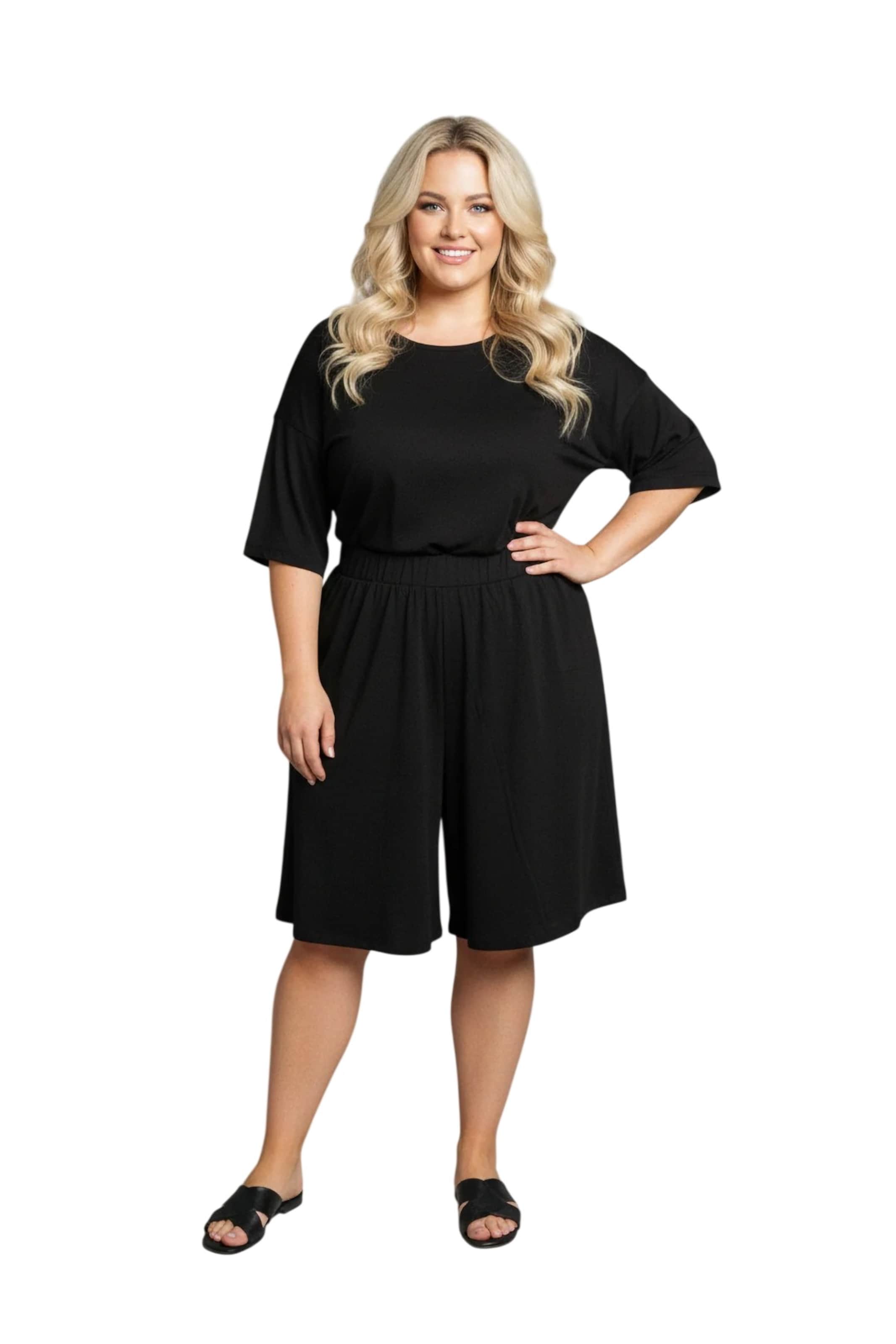 Shape Of You Regular Trousers in Black