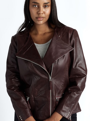 JCC Tussenjas in Rood