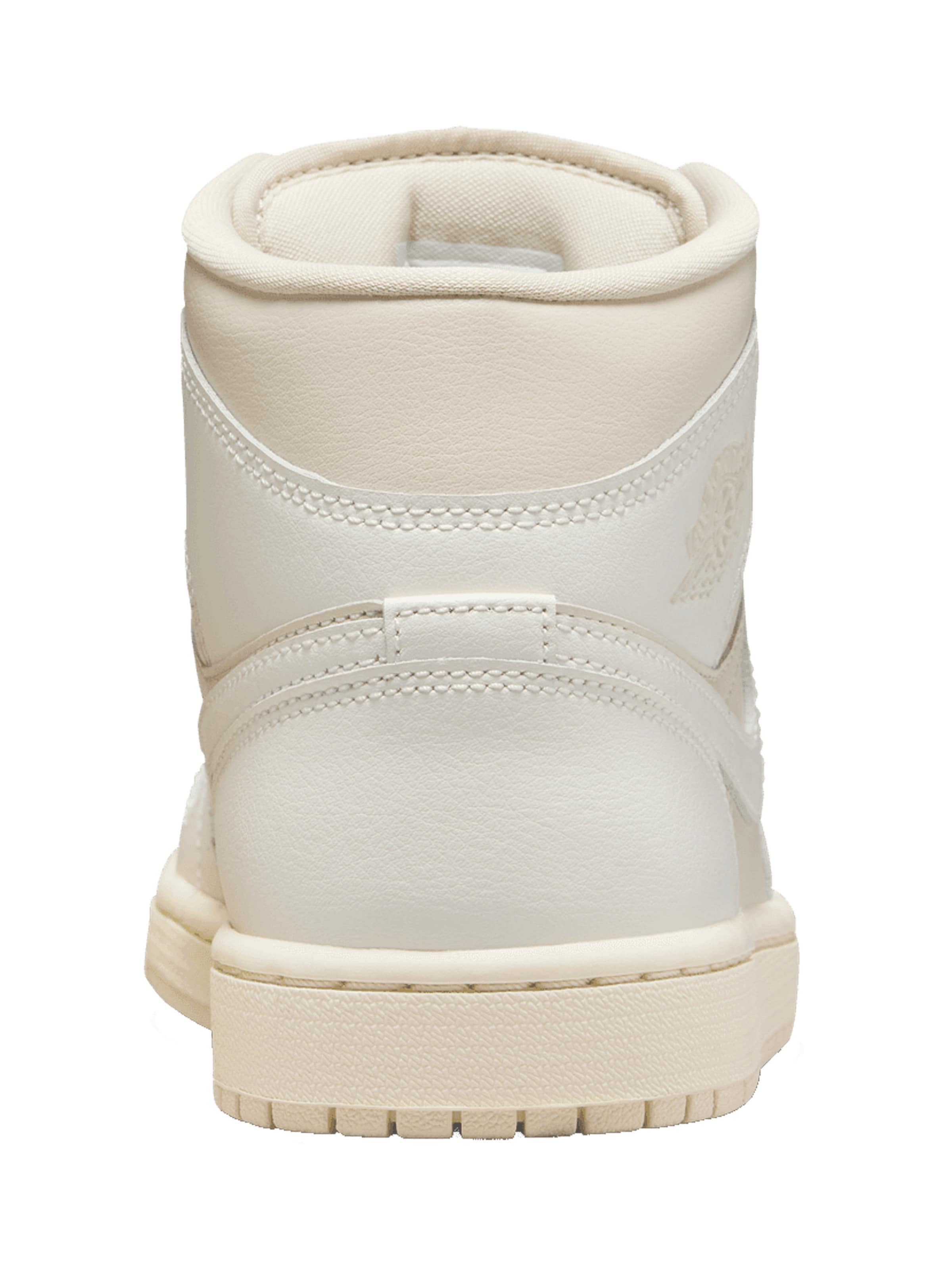 Jordan Trainers 'Air Jordan 1' in Brown