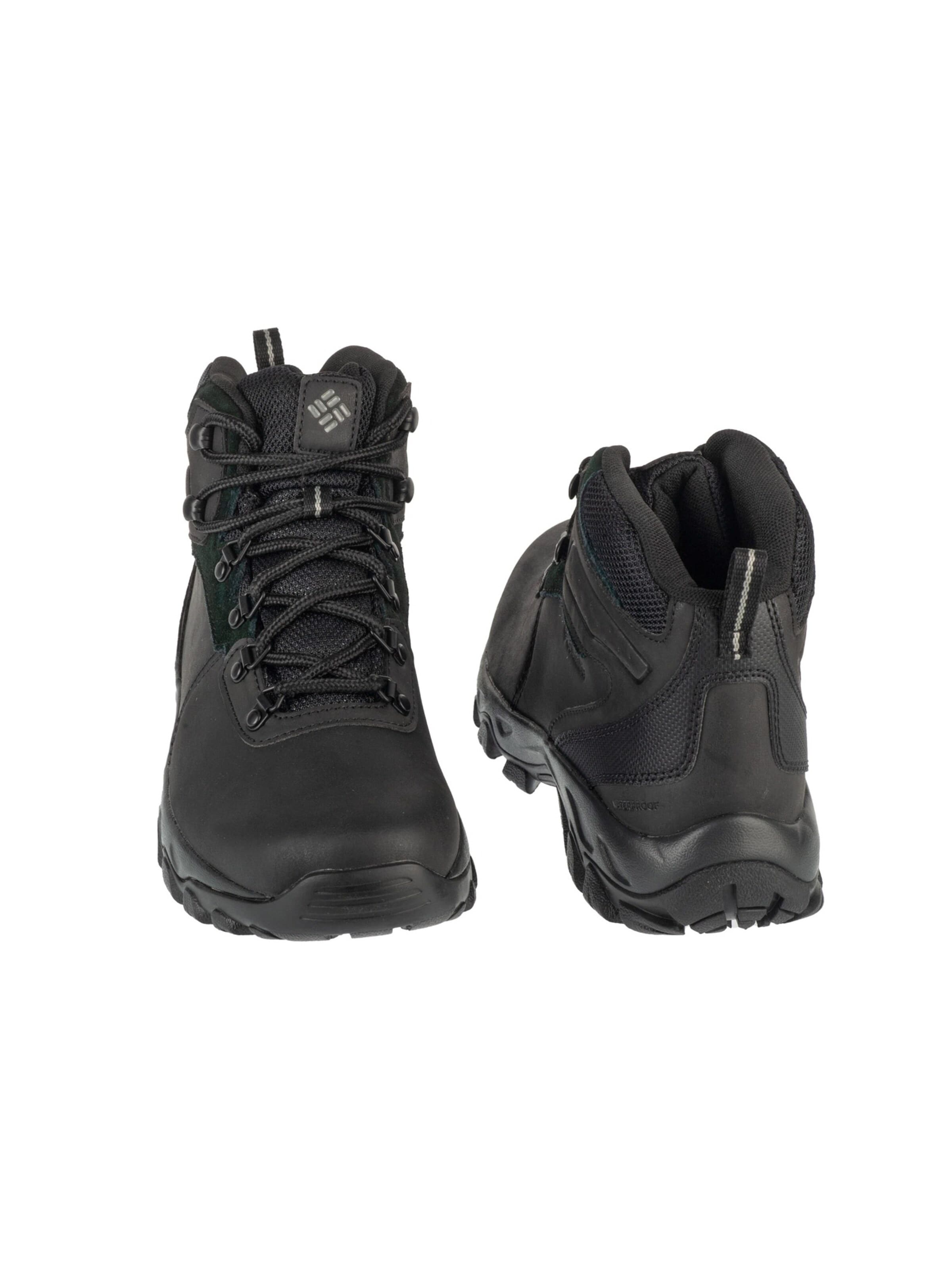 COLUMBIA Boots 'Newton Ridge Plus II' in Zwart