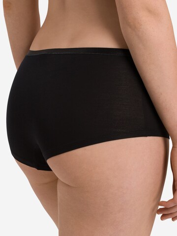 Hanro Panty 'Soft Touch'‌‌‌‌‌‌‌‌ in Schwarz