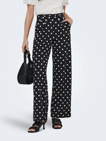 JDY Широки крачоли Панталон с набор 'JDYGEGGO' в черно: отпред