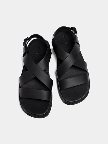 Pull&Bear Sandals in Black