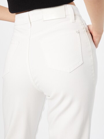 Slimfit Jeans di Calvin Klein in bianco
