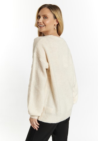 Usha Sweater in Beige