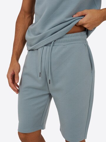 regular Pantaloni di BRAVE SOUL in blu