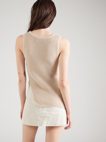 Motel Knitted Top in Beige