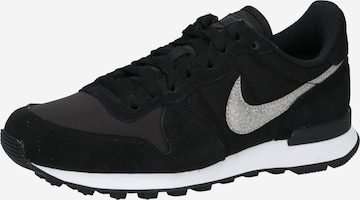 Nike Sportswear Ниски маратонки 'Internationalist' в черно: отпред