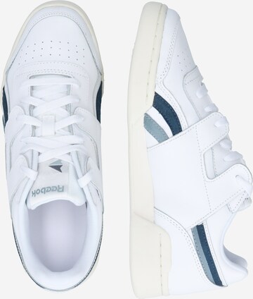 Baskets basses 'Workout Lo Plus' Reebok en blanc