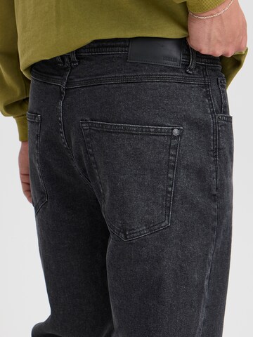 regular Jeans 'SD Guled Ryan' di !Solid in grigio