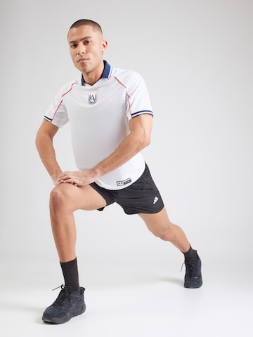 UNDER ARMOUR - Camisa funcionais '96 Terrace Country' em branco