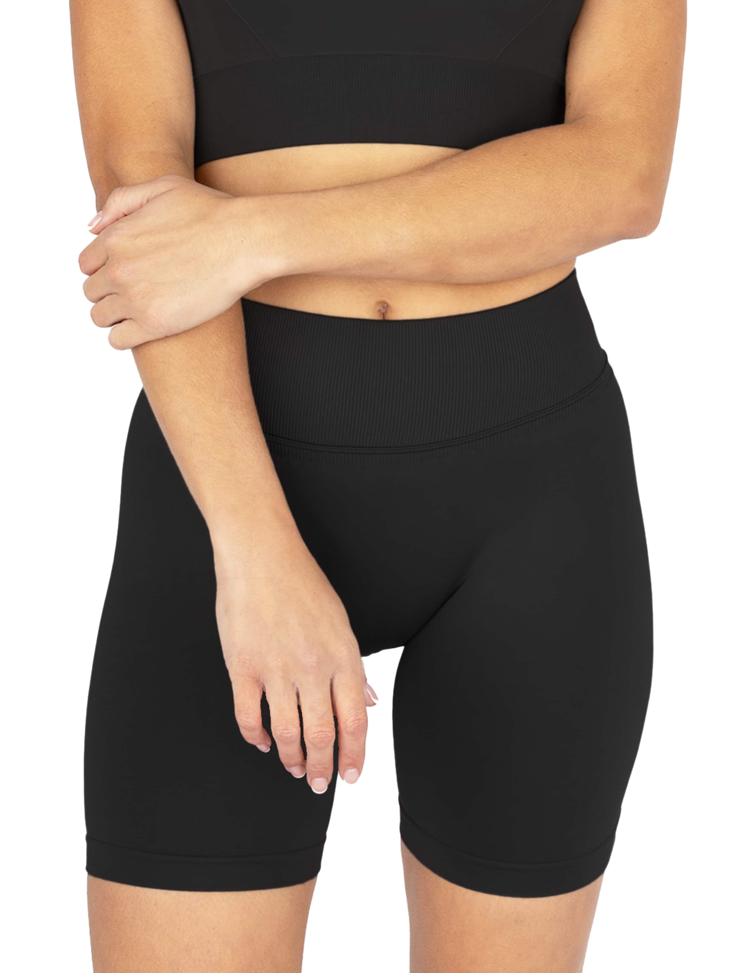 Circle Five Skinny Leggings 'Scrunch Set Push-Up Shorts + Push-Up Leggings' in Black