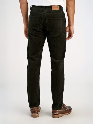 Lindbergh Regular Trousers in Green