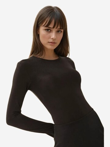 Hiccup Shirt in Black