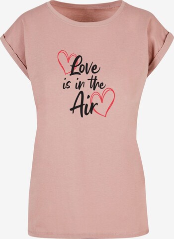 Merchcode T-Shirt 'Valentines Day - Love Is In The Air' in Pink: predná strana