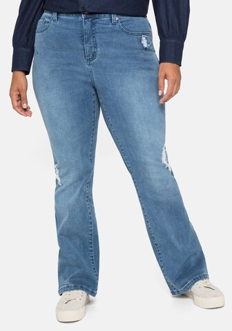 SHEEGO Boot cut Jeans in Blue: front