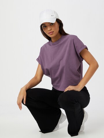 Urban Classics Shirt in Purple