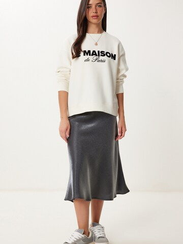 Gonna di Happiness İstanbul in grigio