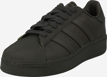 ADIDAS ORIGINALS Rövid szárú sportcipők 'Superstar XLG' - zöld: elől