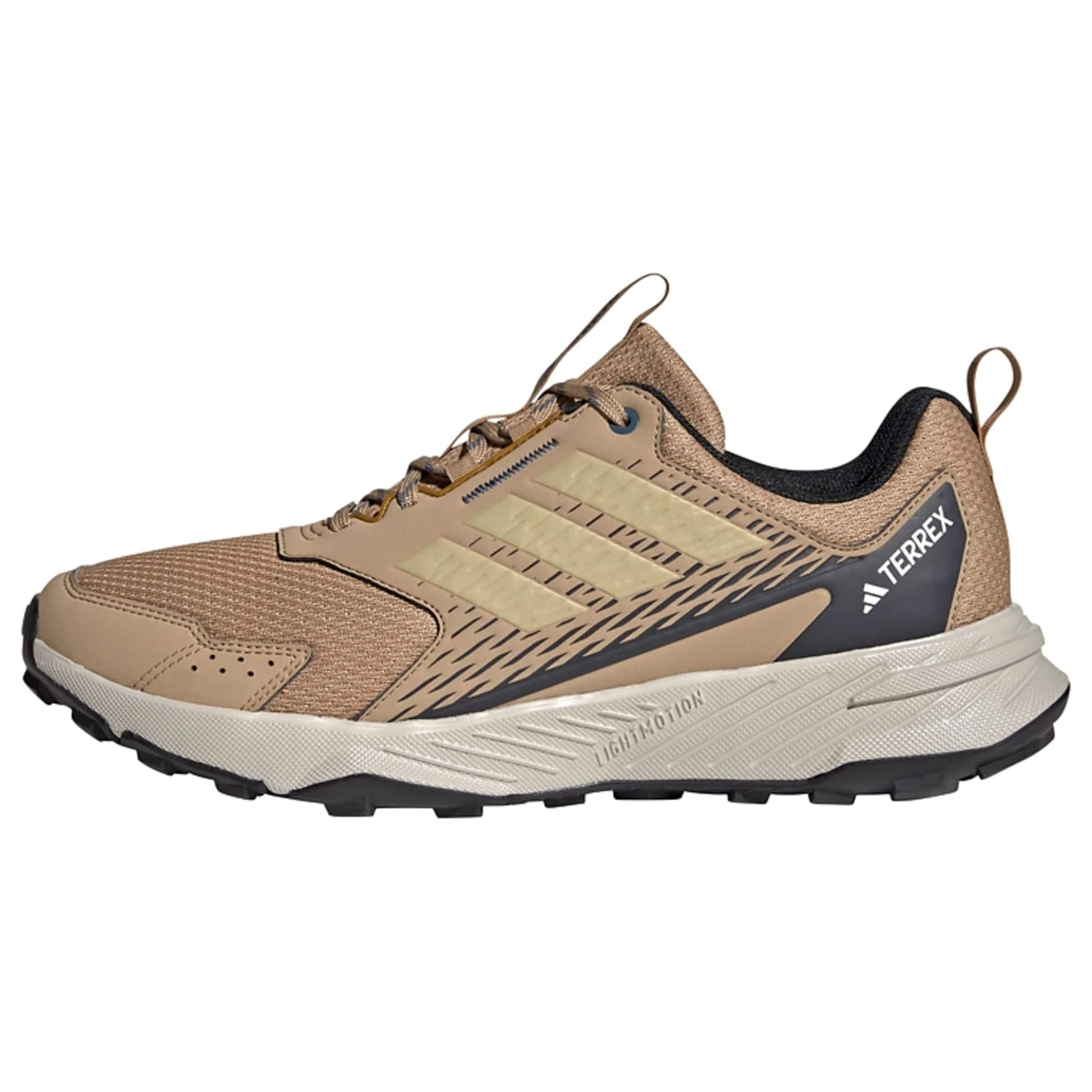 ADIDAS TERREX Loopschoen 'Tracefinder' in Bruin: voorkant