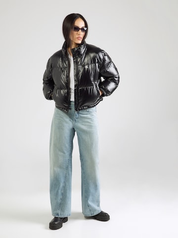 Calvin Klein Jeans Зимно яке в черно