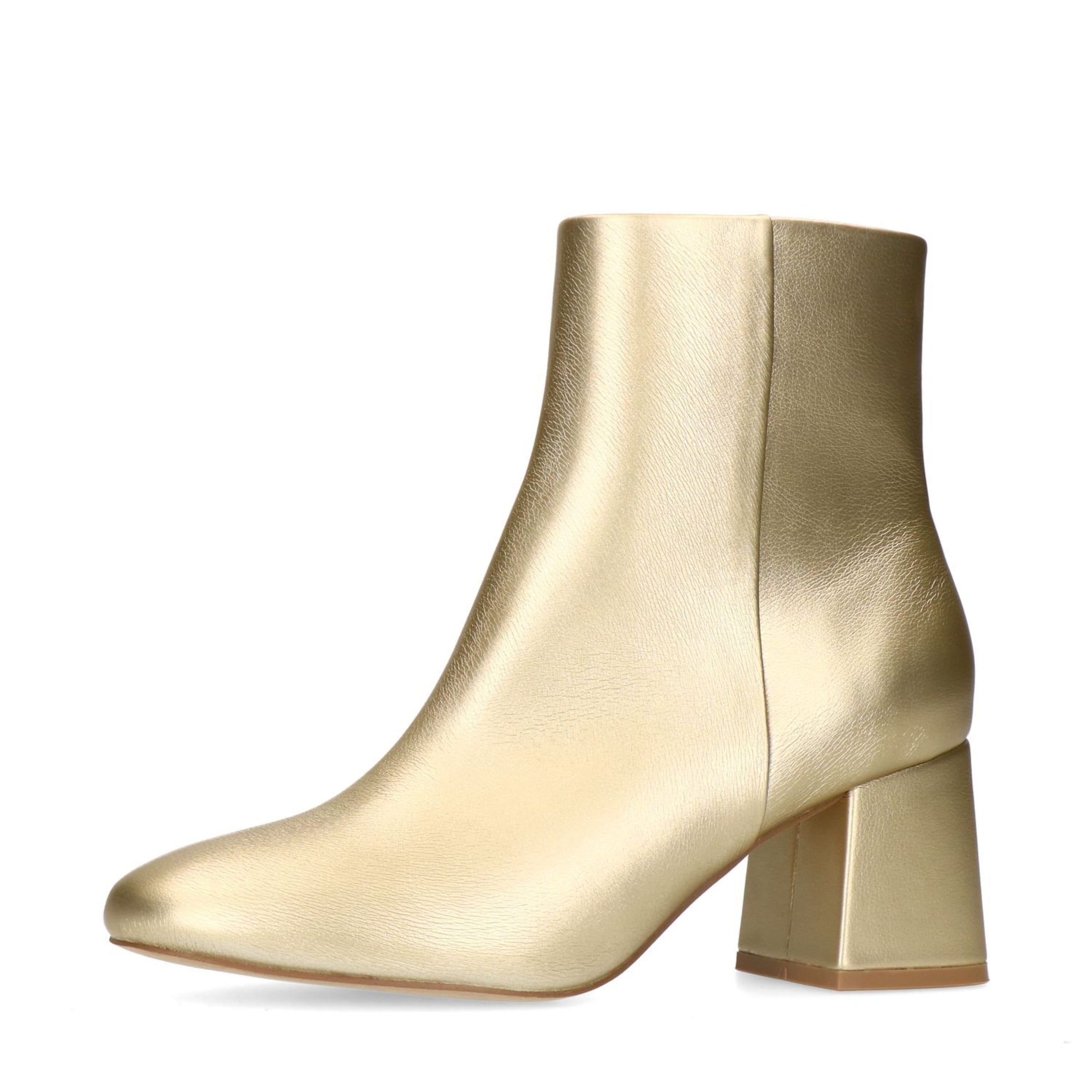 SACHA Boots in Gold: front