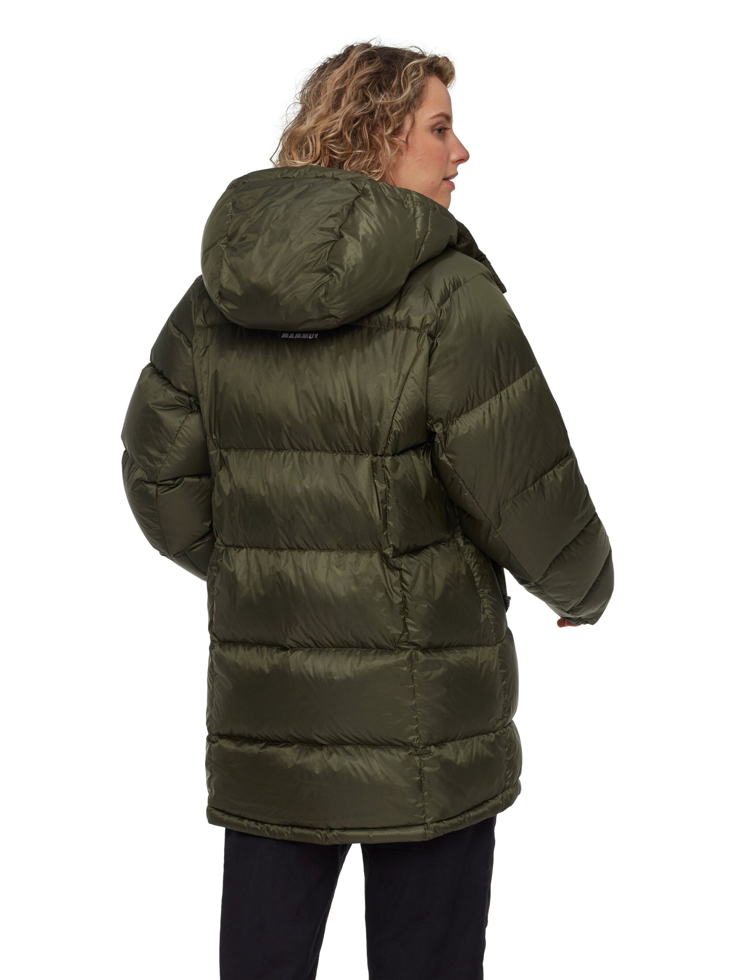 MAMMUT Outdoor Jacket in Green