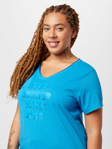 ONLY Carmakoma T-Shirt 'QUOTE' in Blau