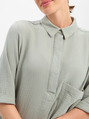 Marie Lund Shirt dress in Green