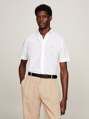 TOMMY HILFIGER Regular fit Button Up Shirt in White: front