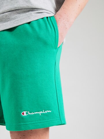 regular Pantaloni di Champion Authentic Athletic Apparel in verde