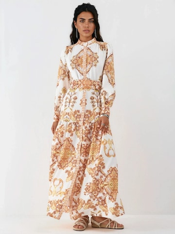 MSN Collection - Vestido em branco: frente